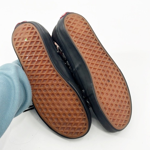 Vans Lace Up Studded Black Sneakers size 5 - Picture 4 of 10